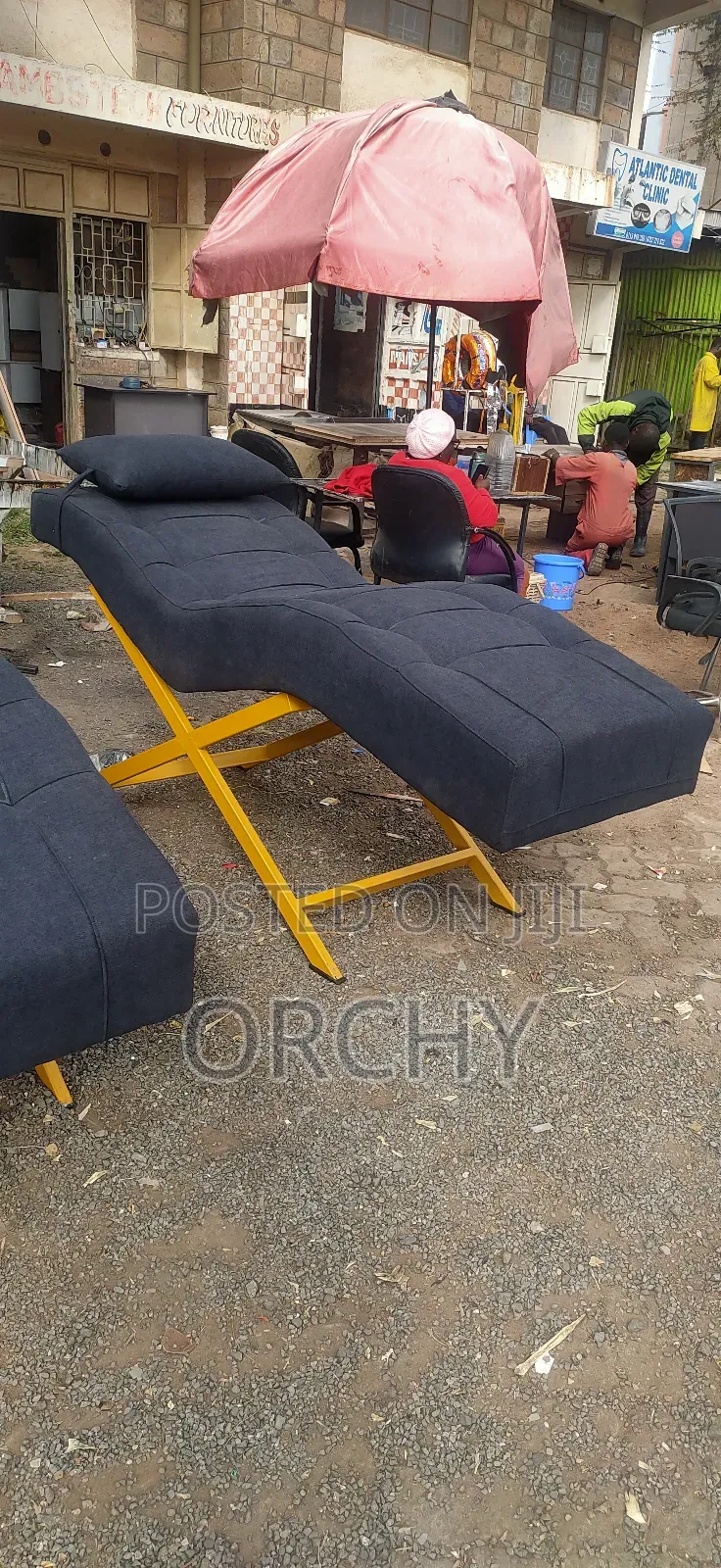 Black Gold Lash Bed