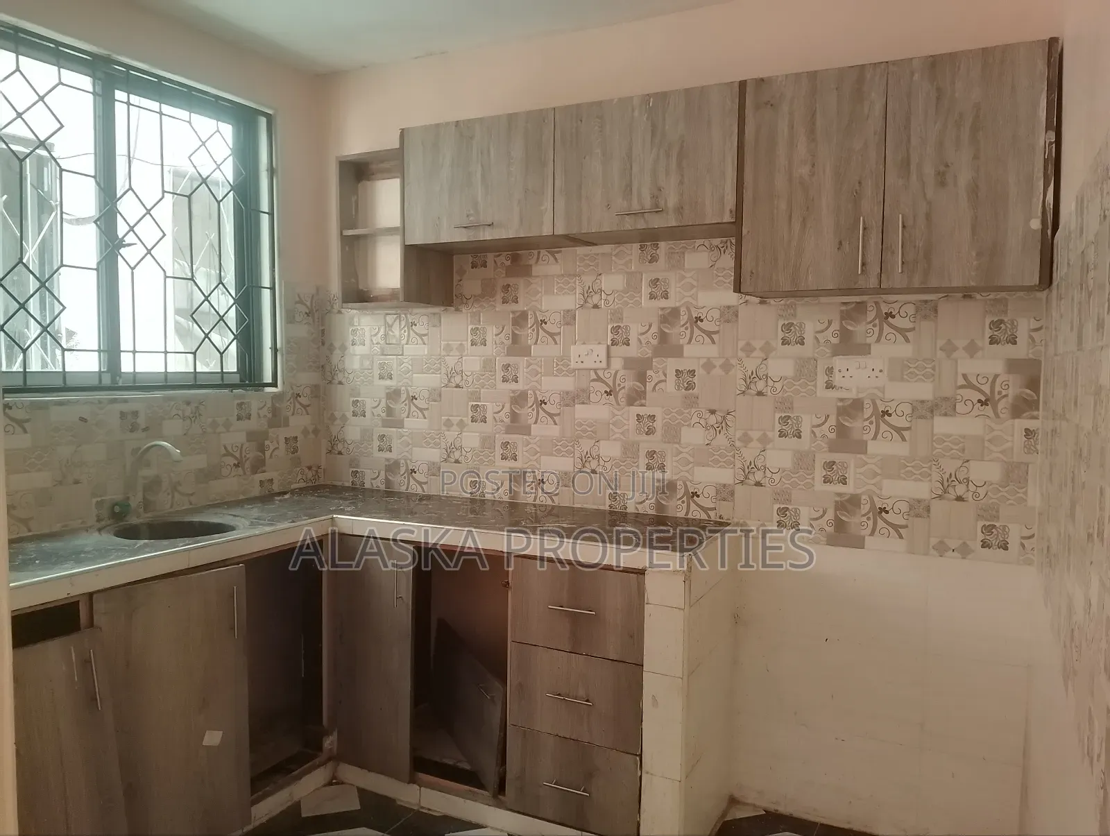 3bdrm Apartment in Maweni, Nyali for rent