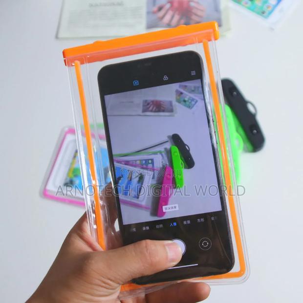 Waterproof Touchscreen Sensitive Phone Case/ Pouch - thumbnail 3