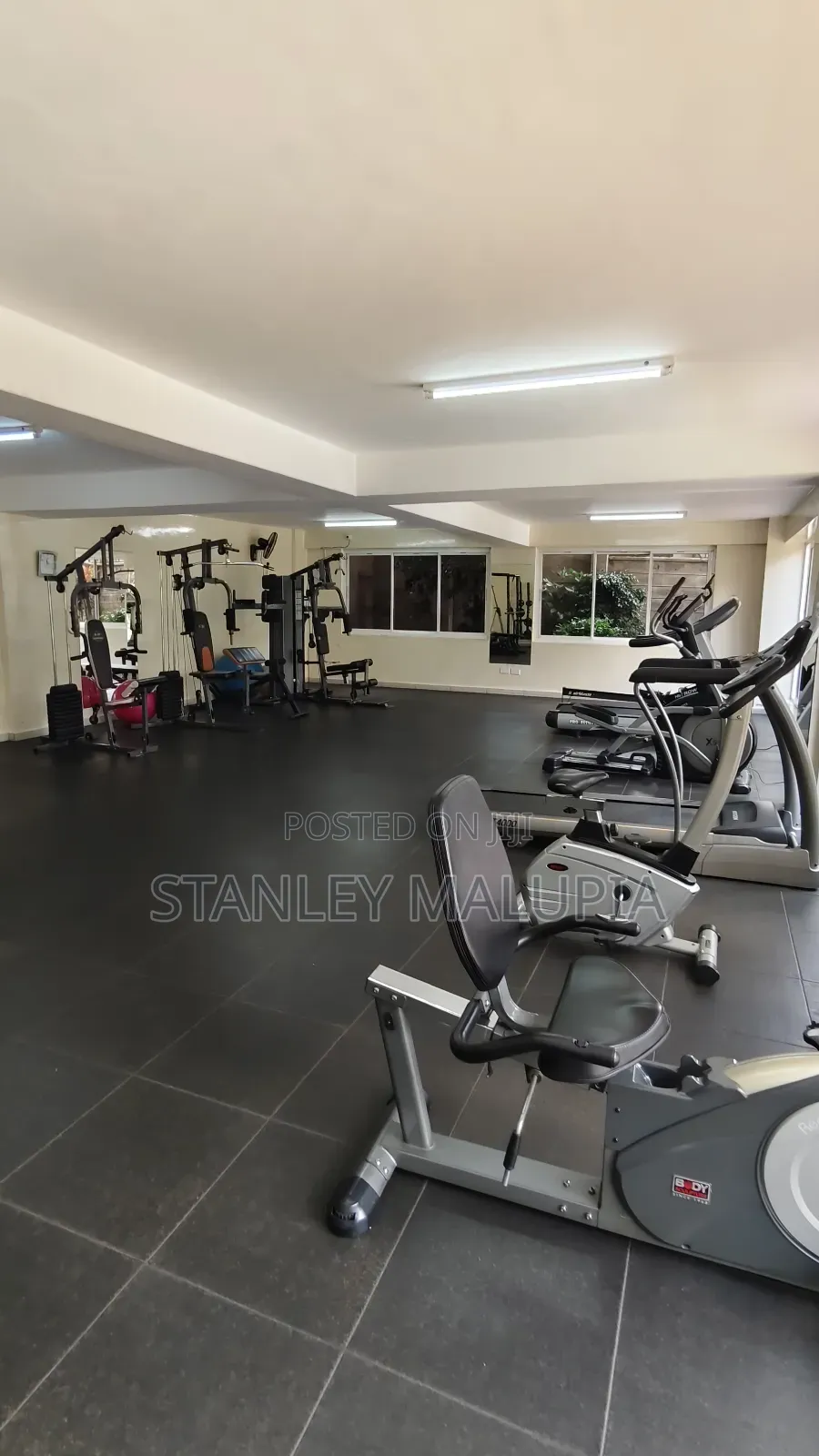 4bdrm Apartment in Brookside Drive Area, Westlands for rent