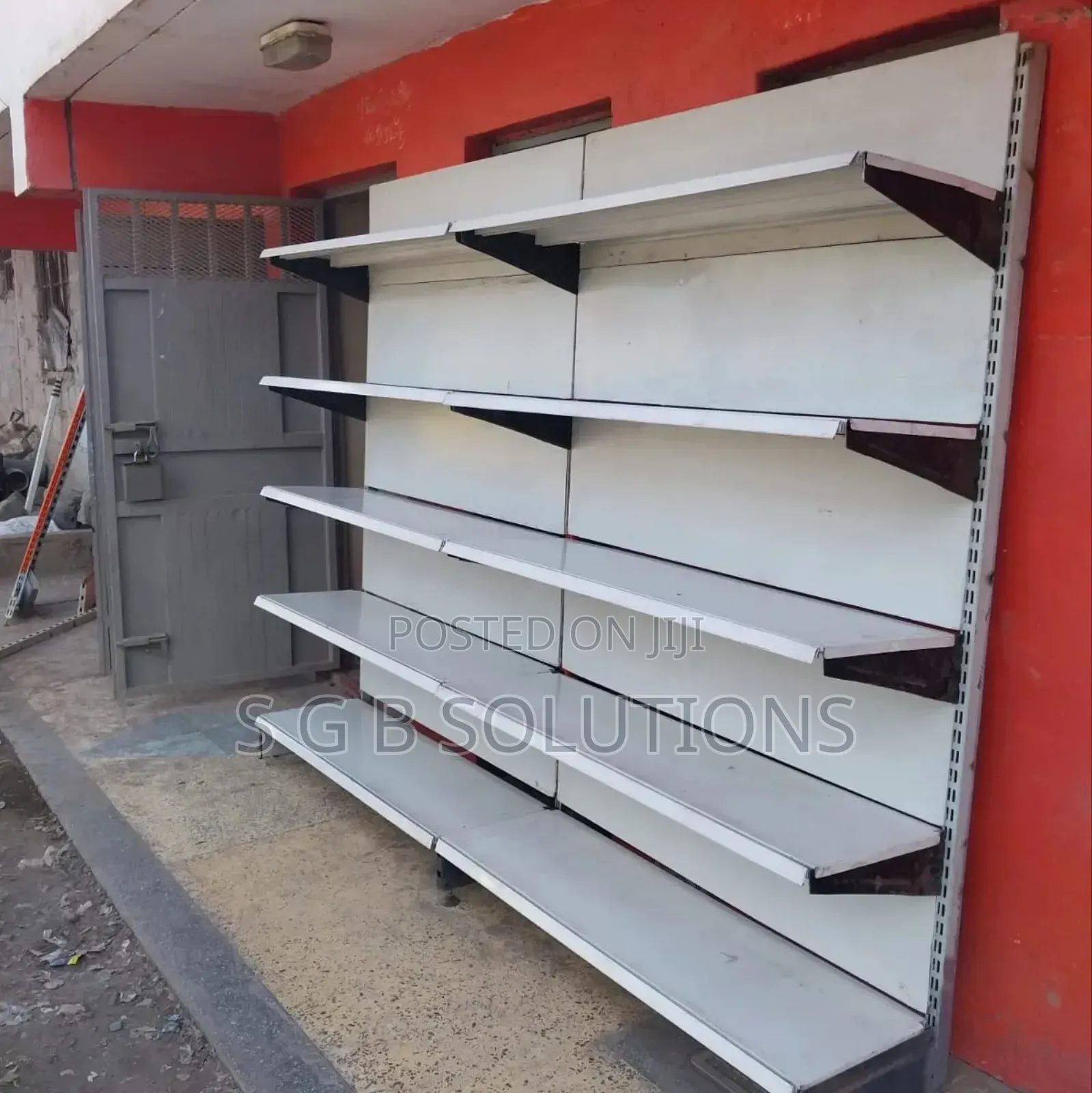 Used Supermarket Shelves