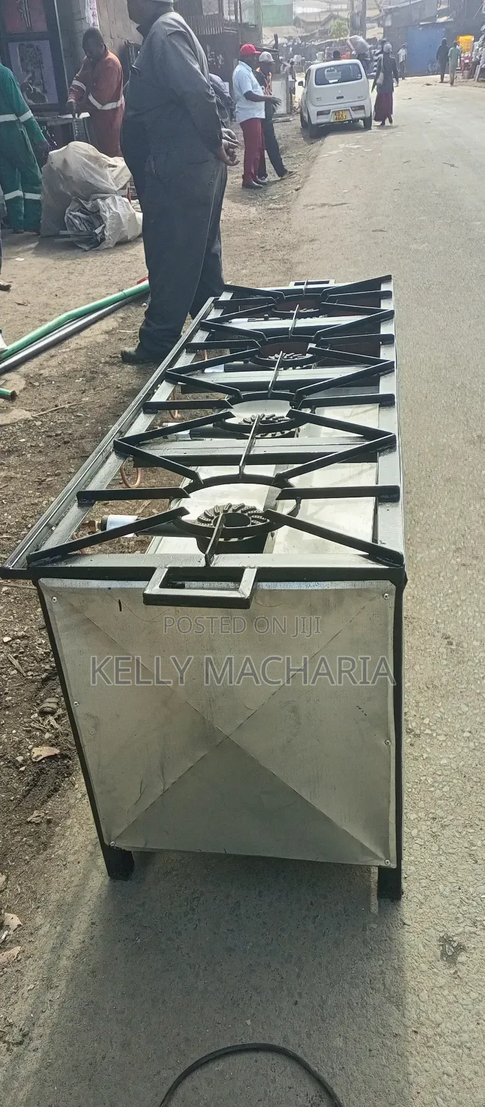 Commercial Sizes Closed Four Burner
