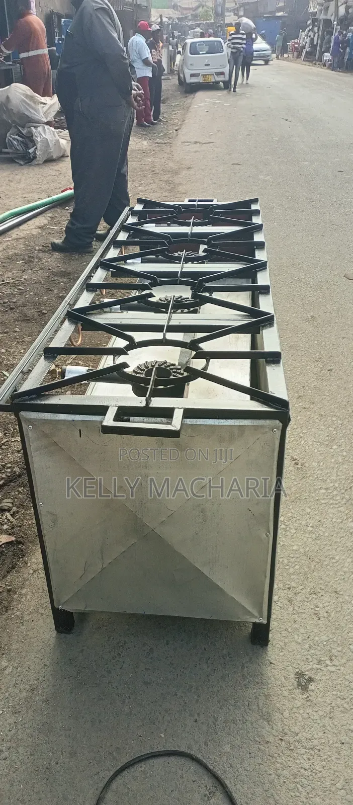 Commercial Sizes Closed Four Burner