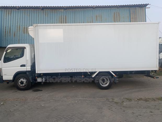 Mitsubishi Fuso - thumbnail 3