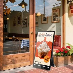 55"  Outdoor Portable Digital Signage - thumbnail 2