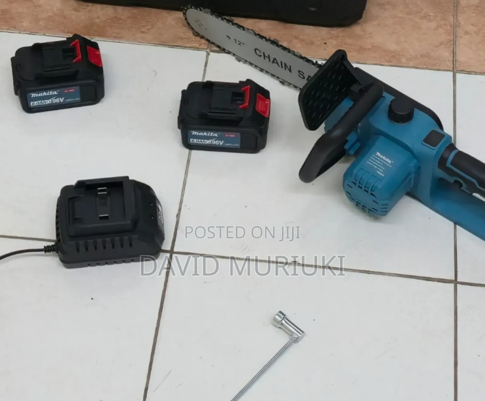 16" Makita Chainsaw