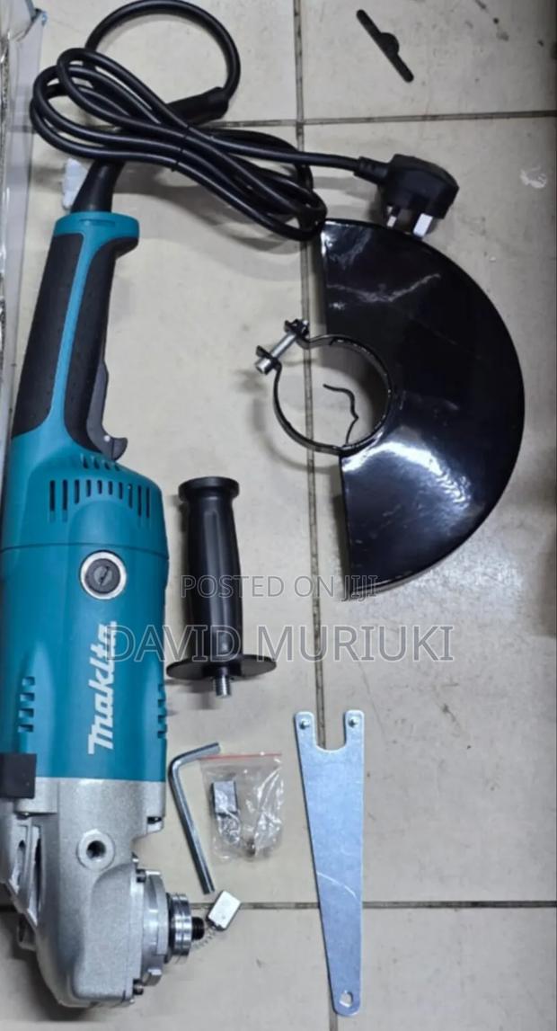The Makita 9" 
Grinder