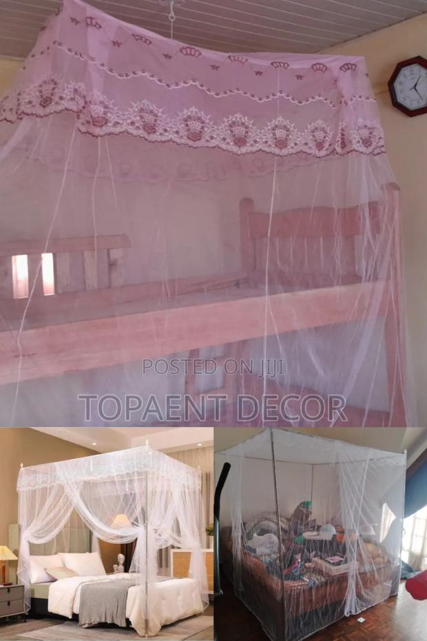 Top Square And White 4 Stand Mosquito Nets