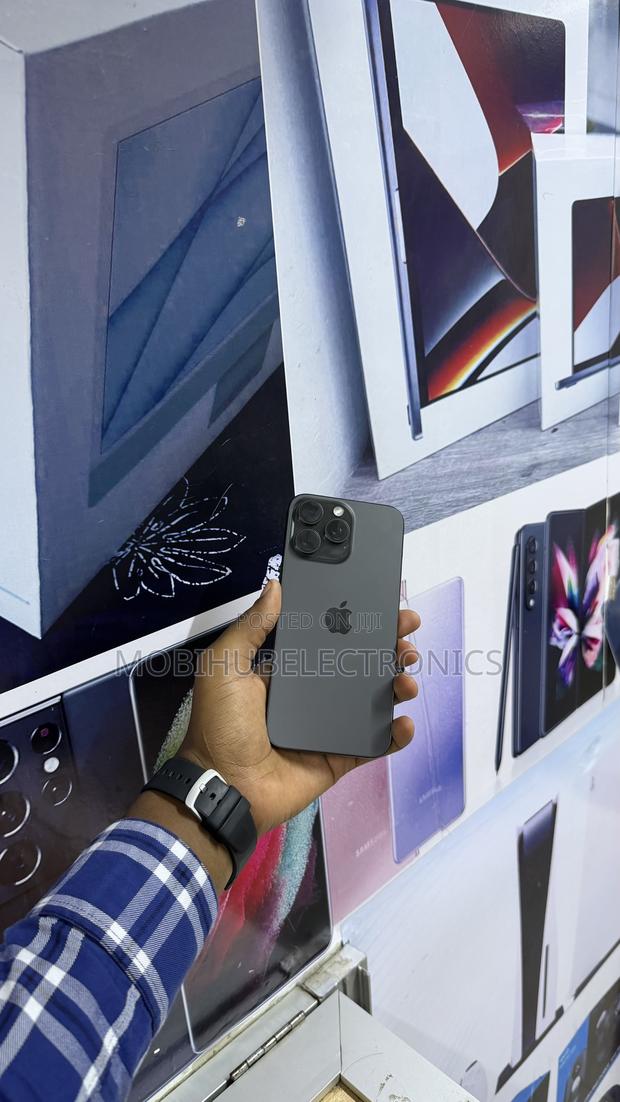 Apple iPhone 15 Pro Max 256 GB Black