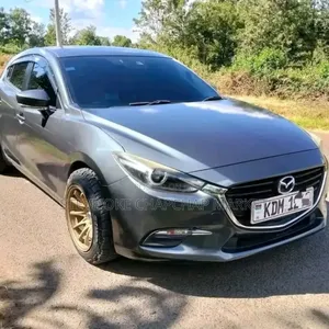 Mazda Axela 2016
