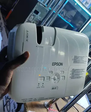 Epson Eb-S7 School Office Projector