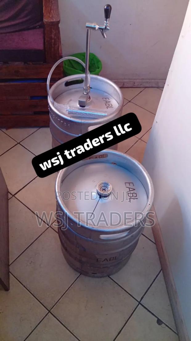 Universal KBL Keg Pump+ 2 Empty Eabl Barrels - main view