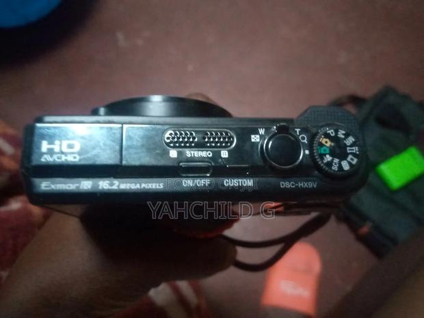Sony DSC-Hx9v - thumbnail 5