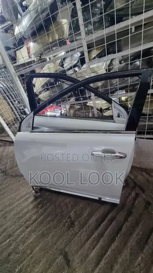 Toyota Harrier 2014/16 Front Doors
