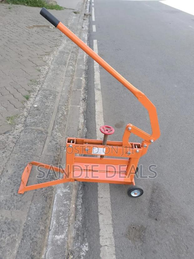 Cabro Cutting Machine - thumbnail 2