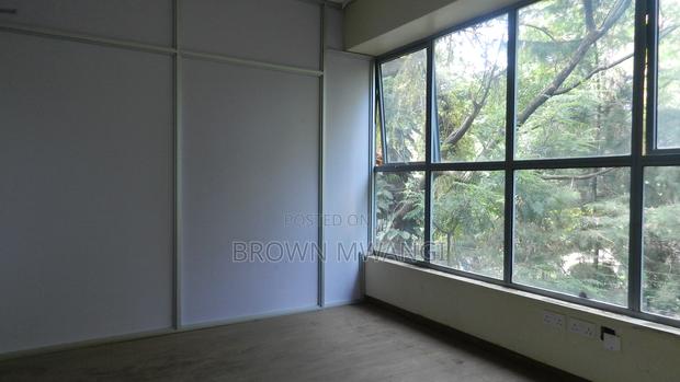 Offices in to Let in Kilimani Off Ngong Road - thumbnail 7
