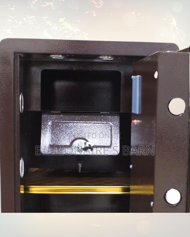 80kg Large-capacity Biometric Safe | Reliable Storage For Valuables - thumbnail 5
