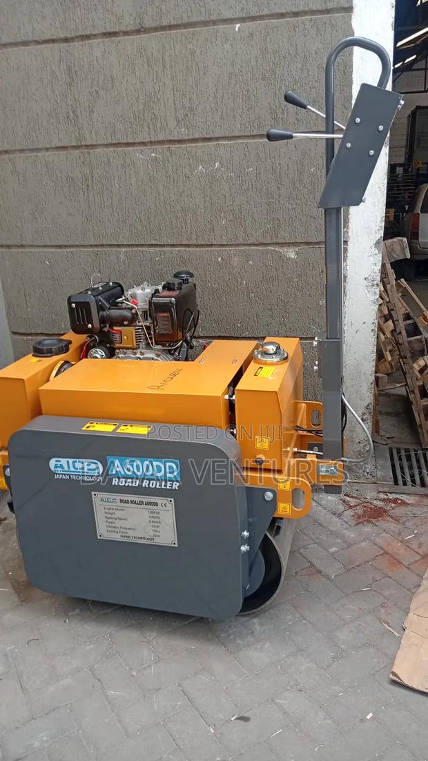 Road Roller Machine - Double Drum - main view