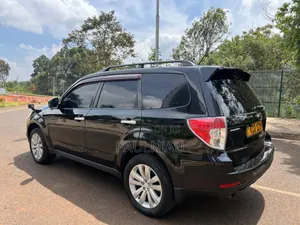 Subaru Forester 2011 Black
