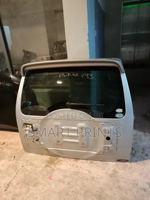 Super Clean Ex Japan Toyota Pajero Boot Available
