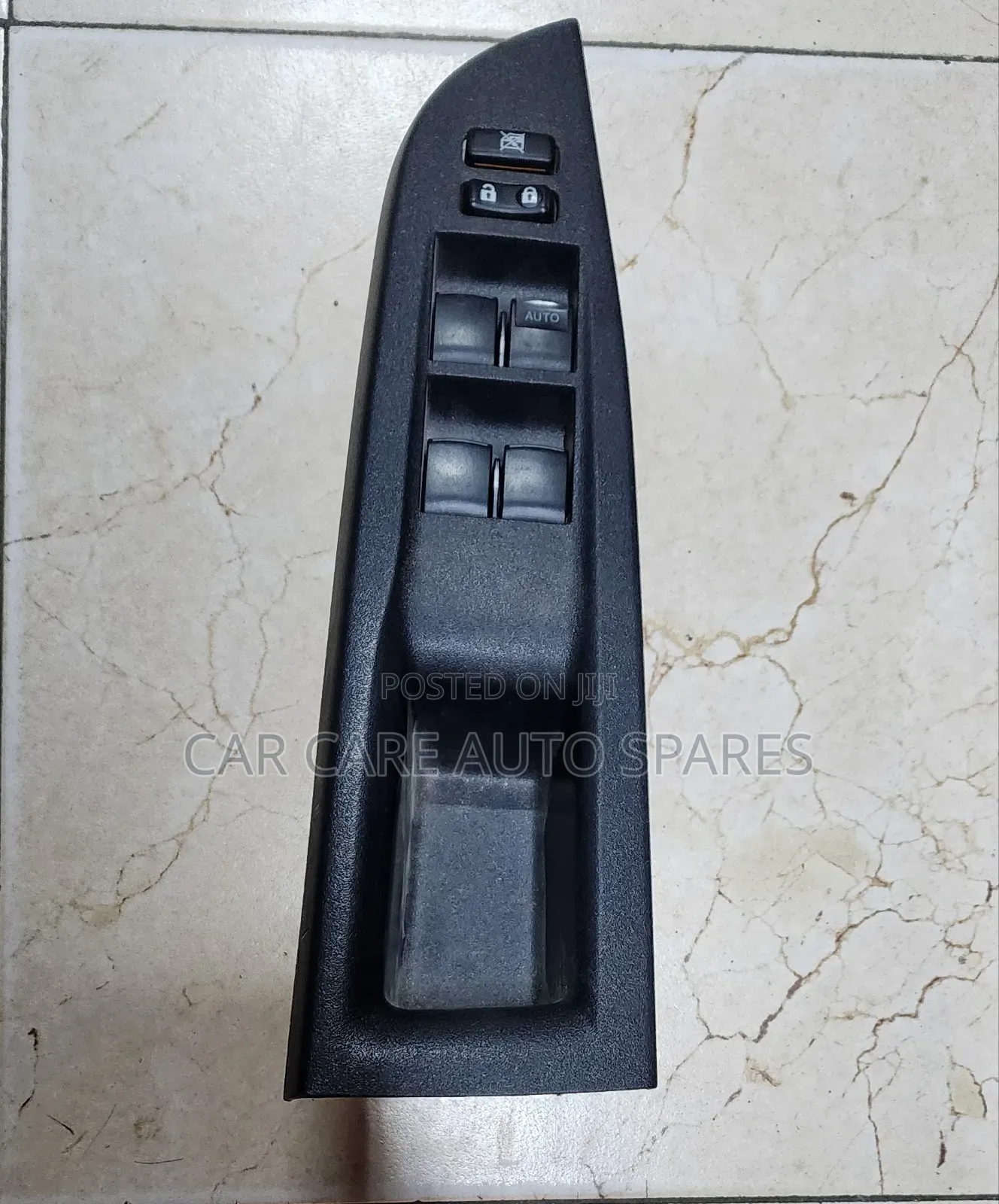 Main Switch Toyota Ractis 2012