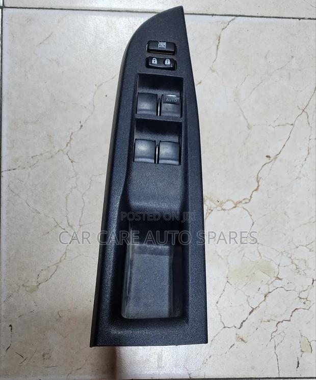Main Switch Toyota Ractis 2012