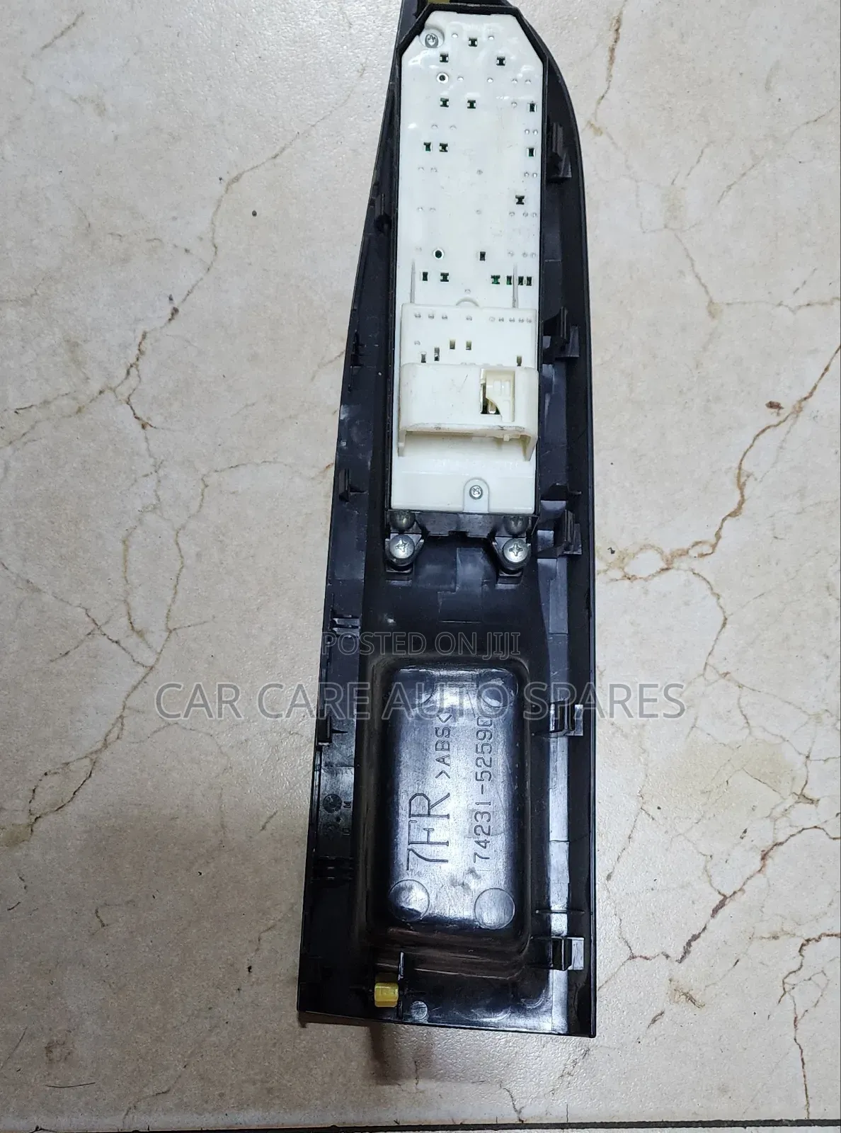 Main Switch Toyota Ractis 2012