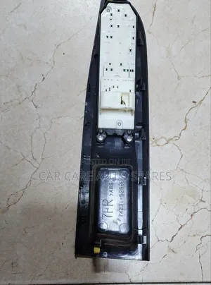 Main Switch Toyota Ractis 2012