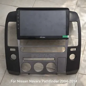 Frame/Console Nissan Pathfinder 9 Inches Android