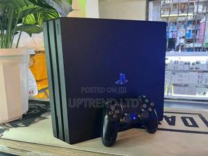 Clean 1tb Playstation 4 Pro Slightly Used - thumbnail 2