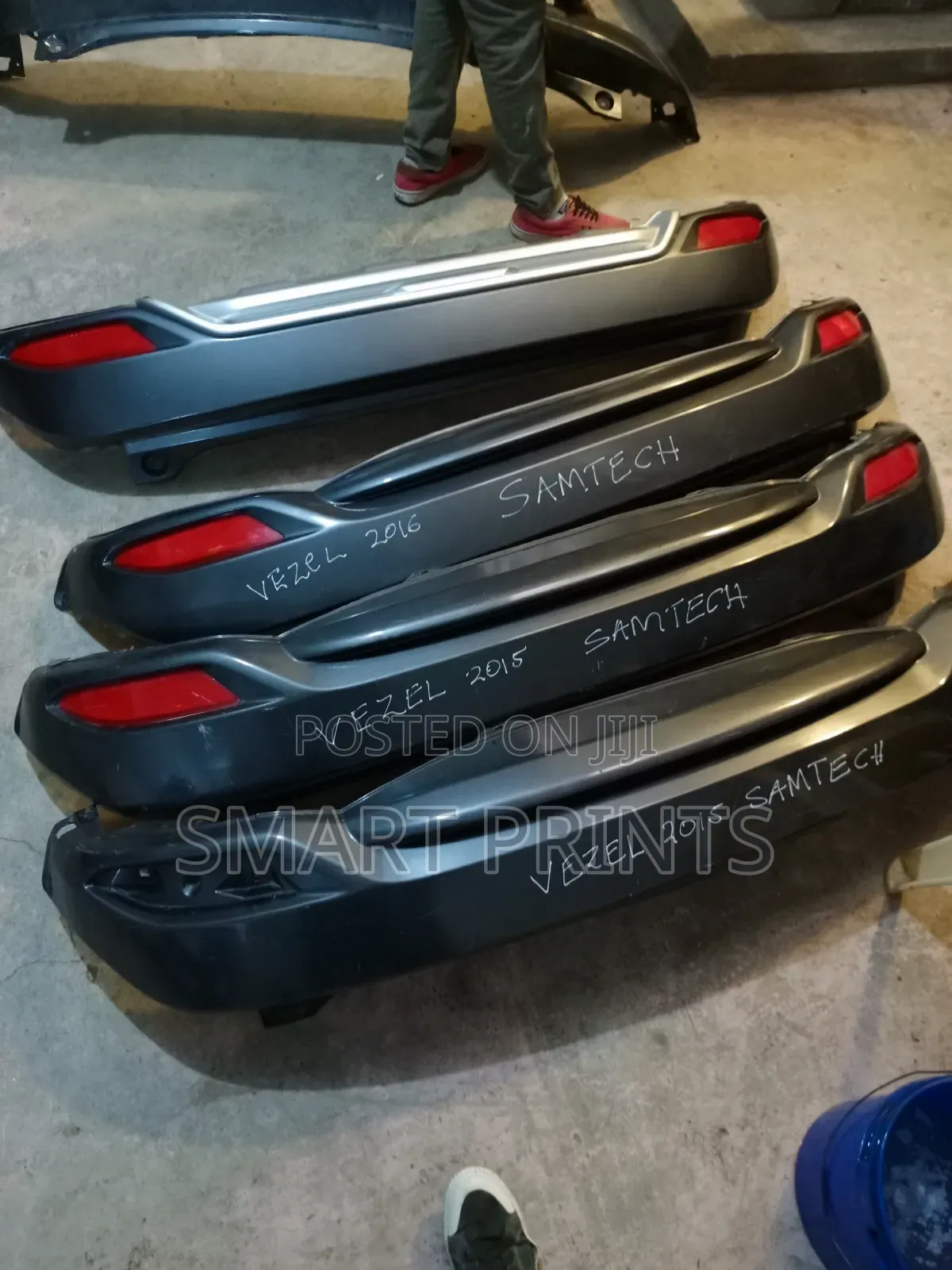 High Quality Ex Japan Honda Vezel 2014 Back Bumper Available