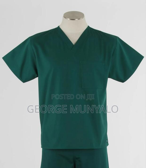 Medical Scrub Sets – For Men & Women - thumbnail 4