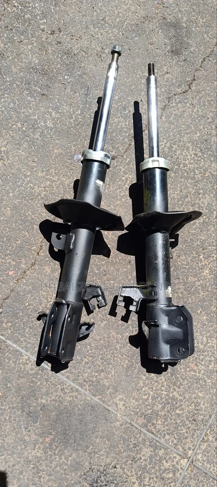 Front Ex Japan Shocks Mirage, Note, Tiida,Y12,Vitz,Fit,Alto,
