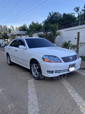 Toyota Mark II 2000 White