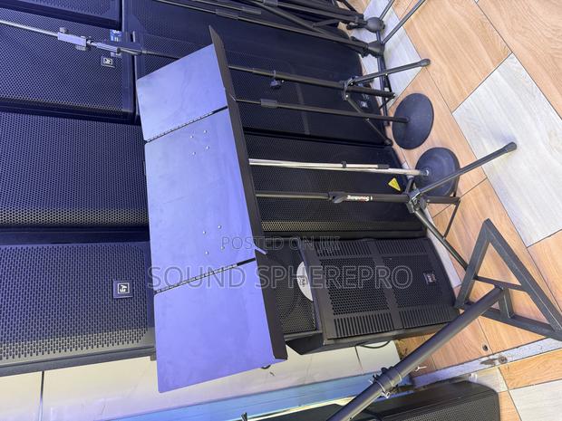 Soundking Foldable Music Stand - thumbnail 2