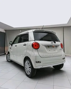 Daihatsu Cast 2019 White