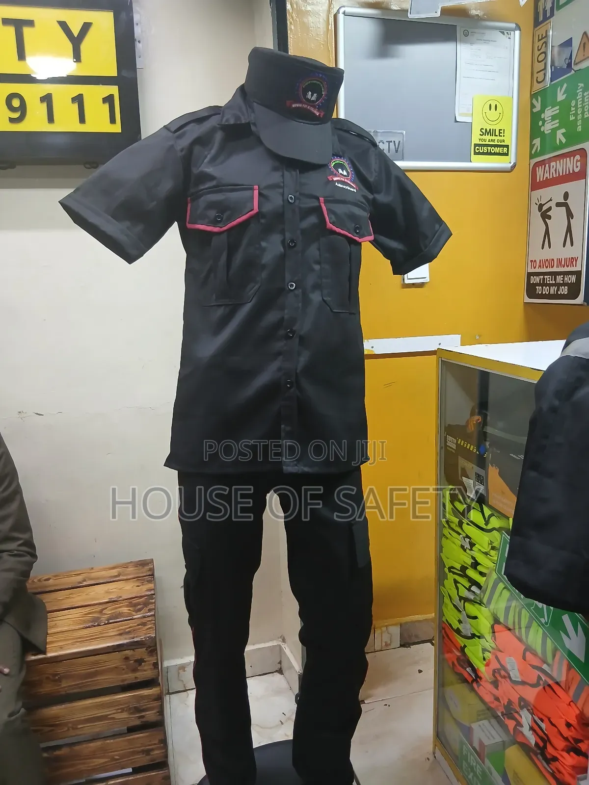 Uniforms for Guard With Microphone Holder Part