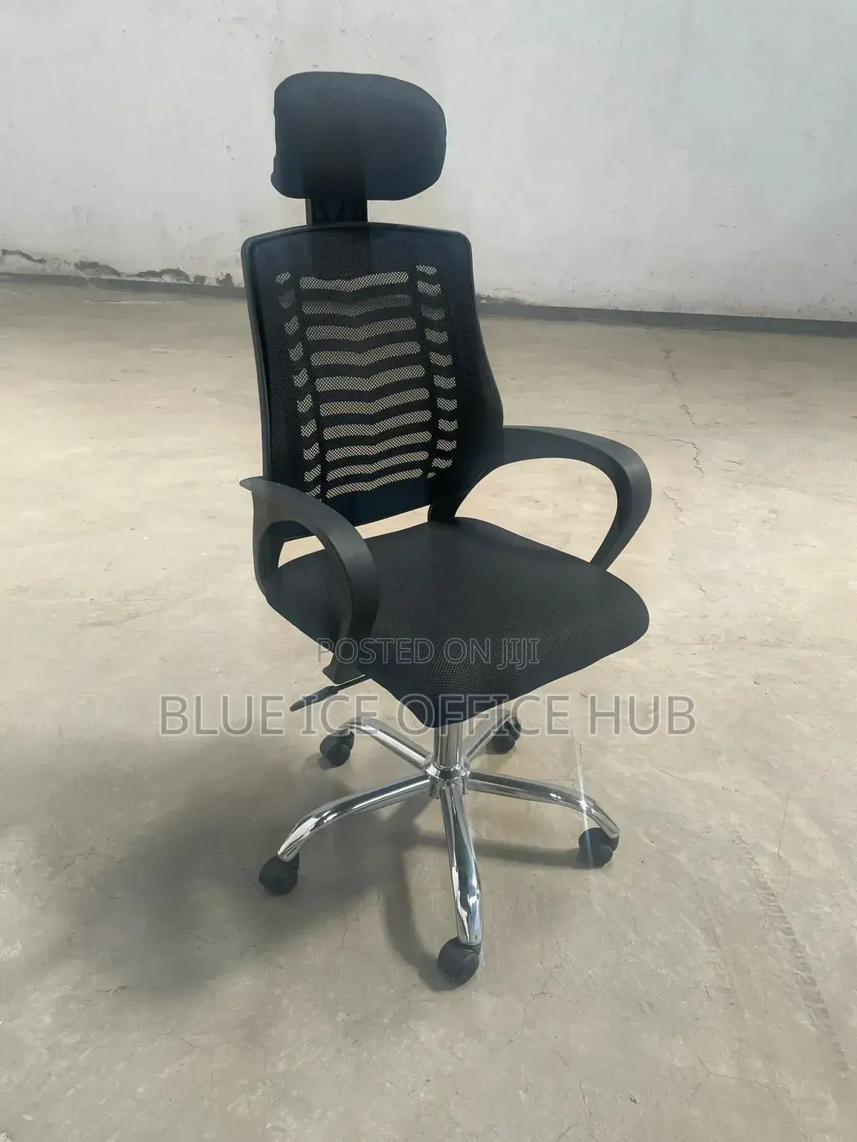 Modern Headrest Chair