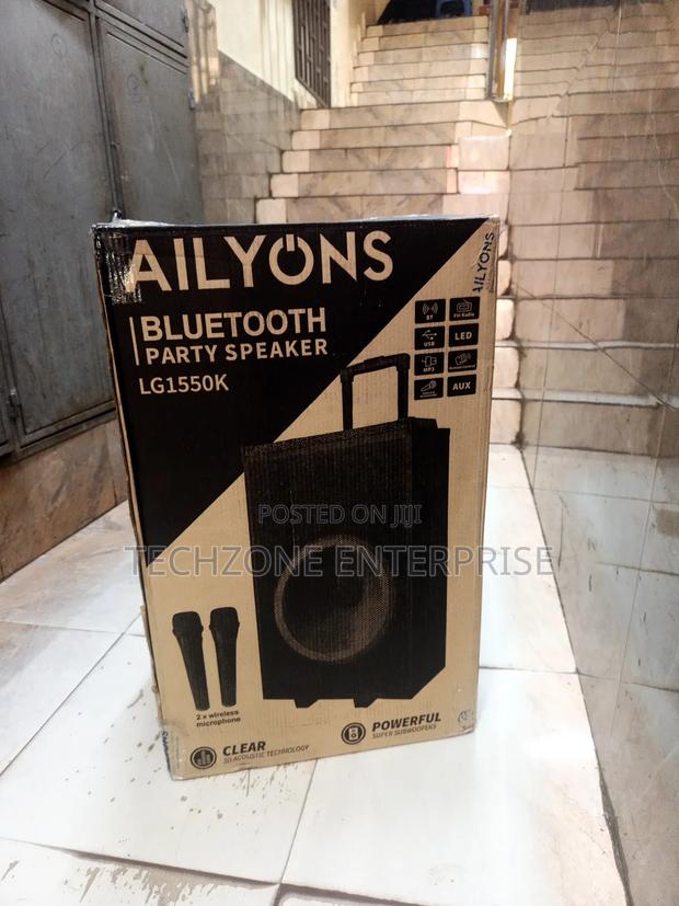 Ailyons 15” Portable Party Speaker With Built-in Amplifier 