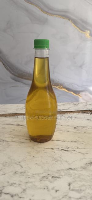 Cold Pressed Sesame Seed Oil - main view
