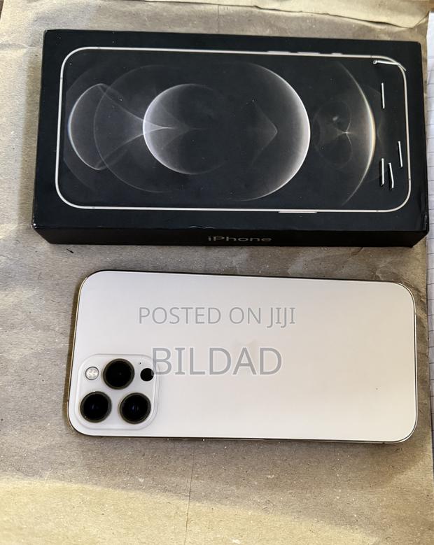 Apple iPhone 12 Pro Max 256 GB Gold - thumbnail 3