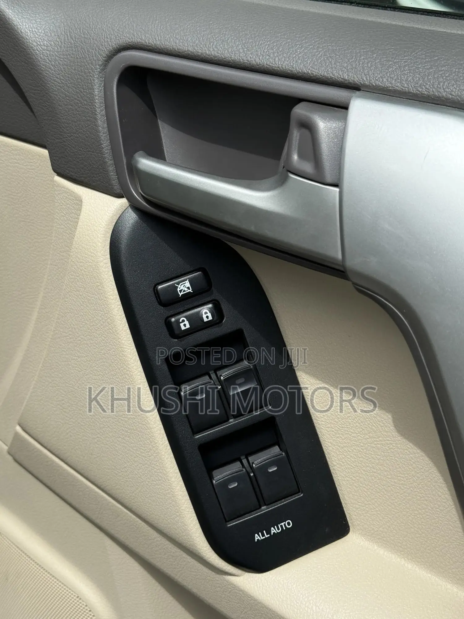 Toyota Land Cruiser Prado 2018 Pearl