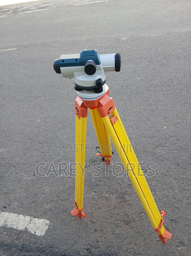 Dumpy Level With Stand - main view