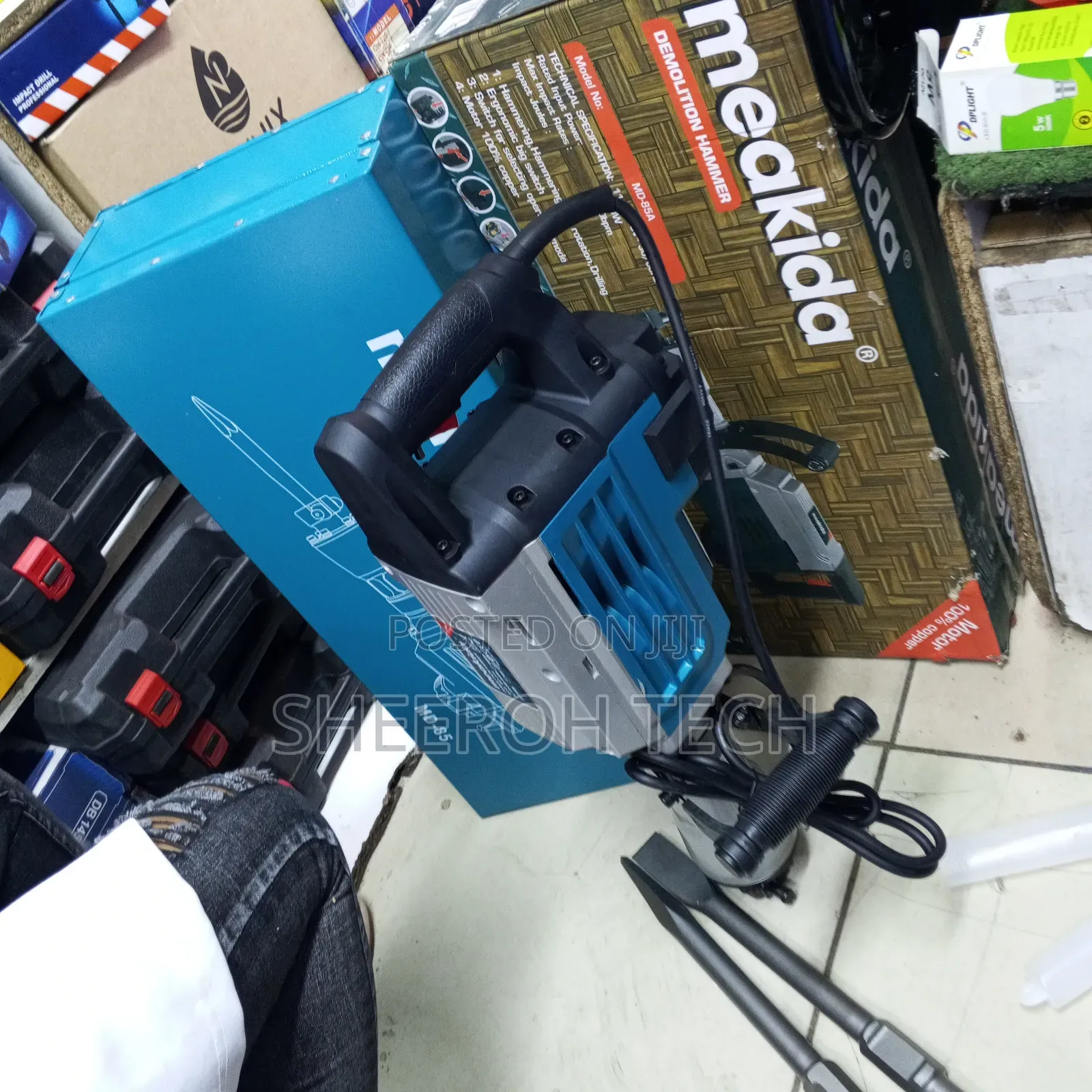 Meakida Demolition Hammer 2200watts