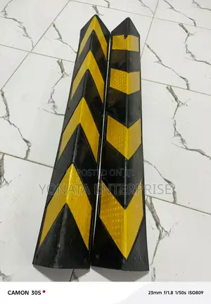 Rubber Corner Moulding/ Corner Guards