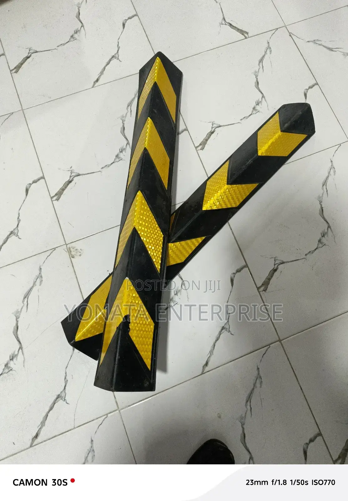 Reflective Corner Guard/ Bullnose Corner Protector