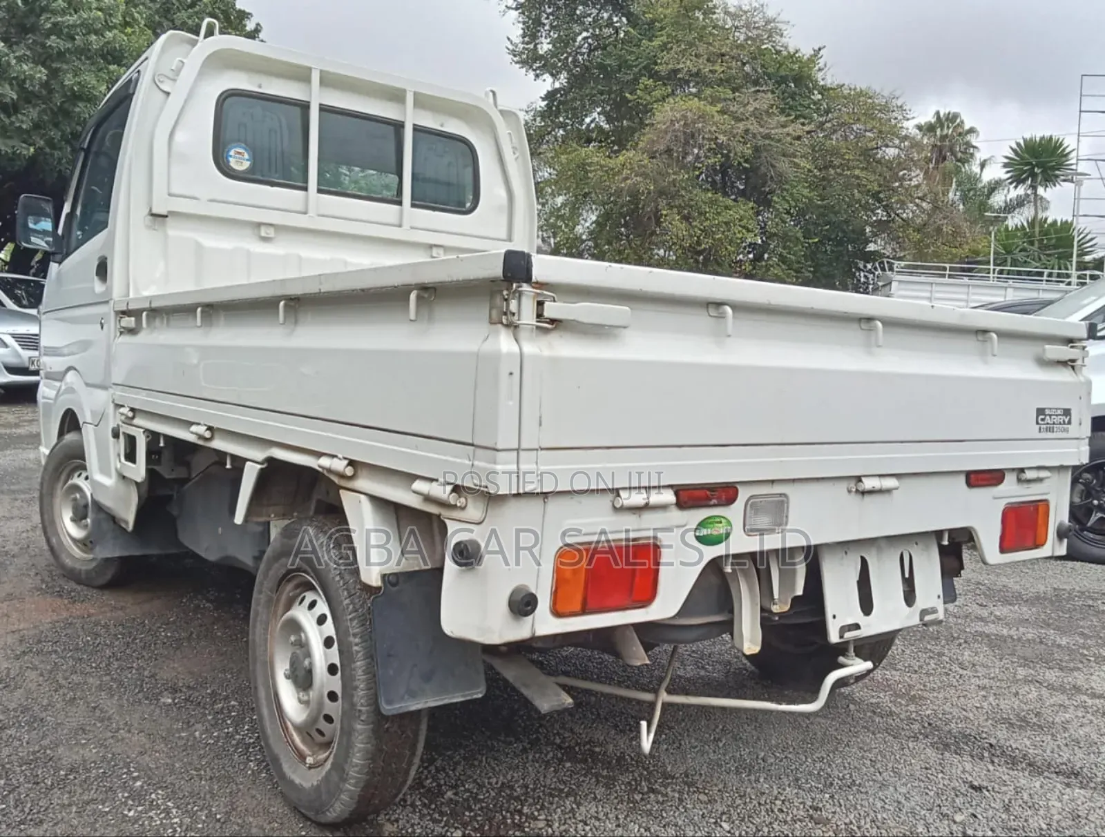 Suzuki Super Carry 2018 White