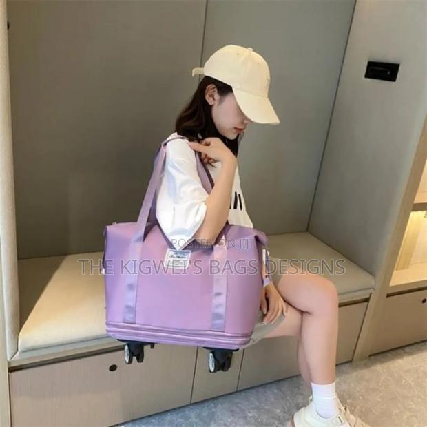 Expandable Travel Bags With Wheels - thumbnail 2