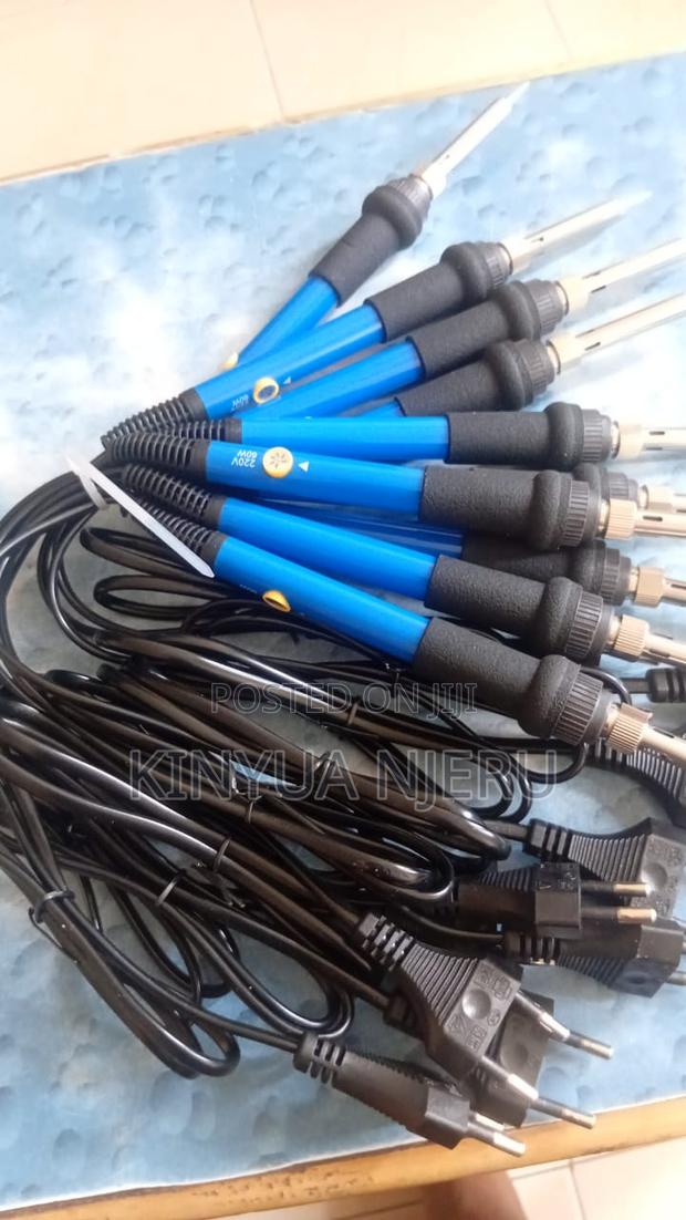 60watts 240volts,Modern Sharp Pointed Soldering Gun With Adaptor.