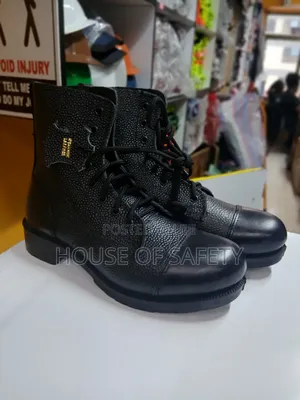 Staff Professional Boot at House of Safety